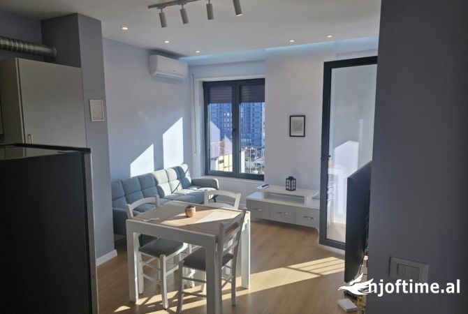 Shtepi me qera 1+1 ne Tirane - 65,000 Leke