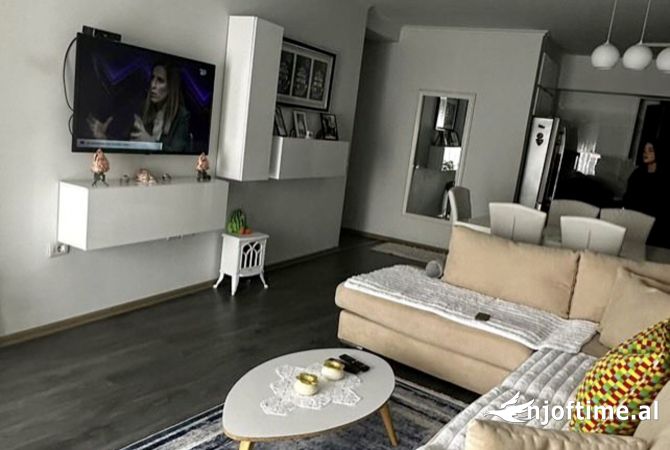 Shtepi ne shitje 3+1 ne Tirane - 170,000 Euro