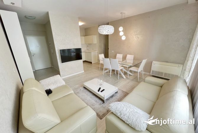 Shtepi me qera 2+1 ne Tirane - 650 Euro