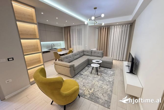 Shtepi me qera 2+1 ne Tirane - 650 Euro