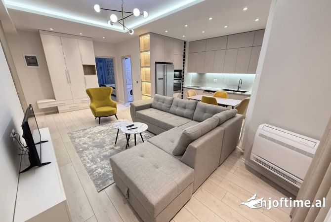 Shtepi me qera Apartament ne Tirane, 2+1, Mobilimi E mobiluar, Pagesa 650  Euro.