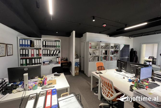 📣 QERA Ambient Zyre 📍 Prane Pazarit Te Ri ✨ 