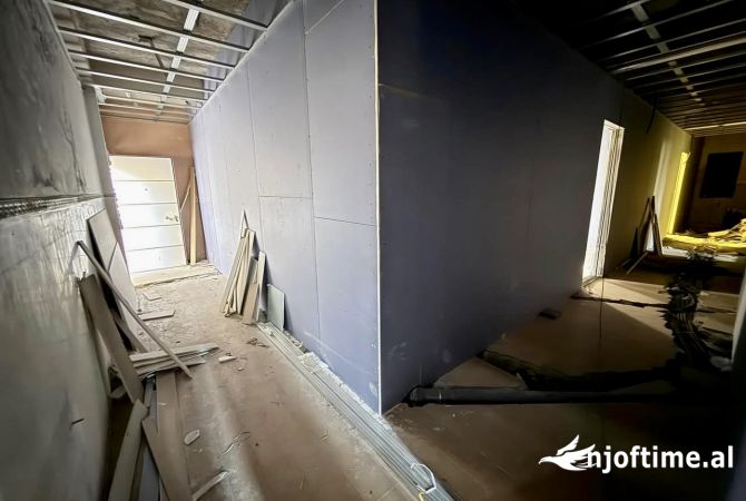 Shtepi ne shitje 3+1 ne Tirane - 350,000 Euro