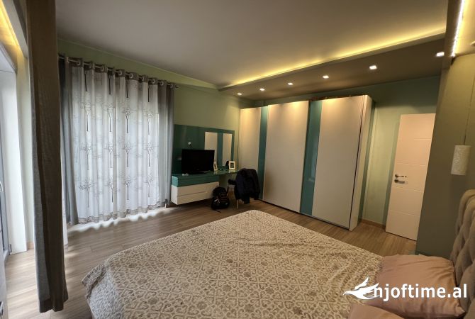 Shtepi me qera Apartament ne Tirane, 2+1, Mobilimi E mobiluar, Pagesa 1,200  Euro.
