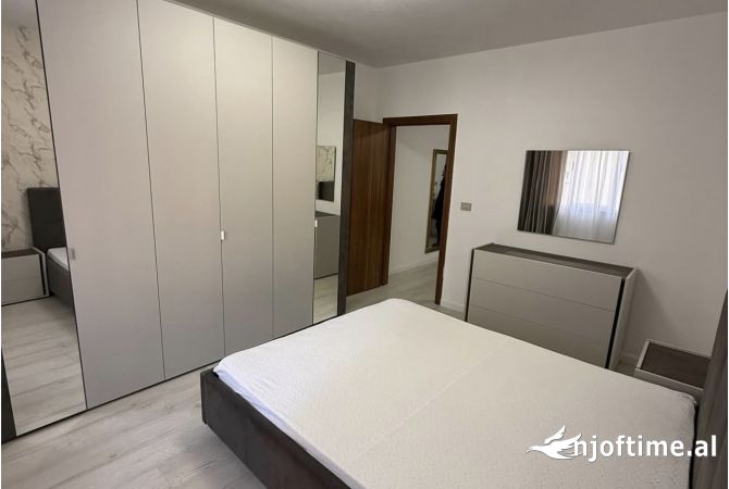 Shtepi me qera 1+1 ne Tirane - 650 Euro