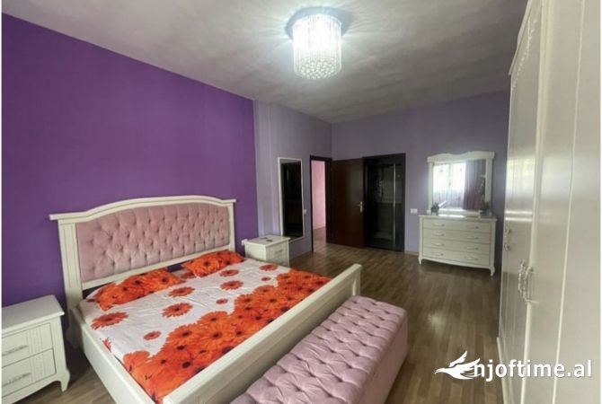 Casa in affitto 3+1 a Tirana - 1,350 Euro