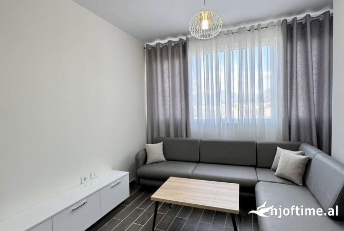 Shtepi me qera 2+1 ne Tirane - 500 Euro