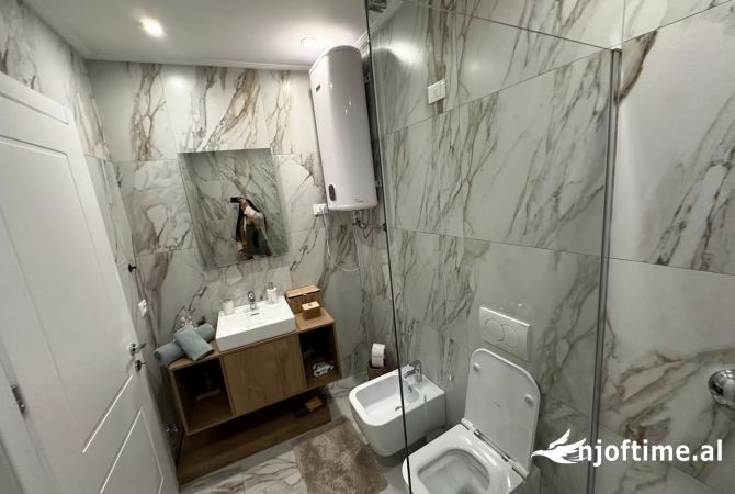 Apartment for sale in Tirana 2+1, Furnished