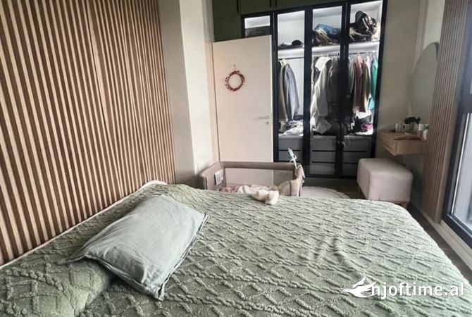 Shtepi me qera Apartament ne Tirane, 2+1, Mobilimi E mobiluar, Pagesa 1,300  Euro.