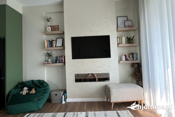 Shtepi me qera Apartament ne Tirane, 2+1, Mobilimi E mobiluar, Pagesa 1,300  Euro.