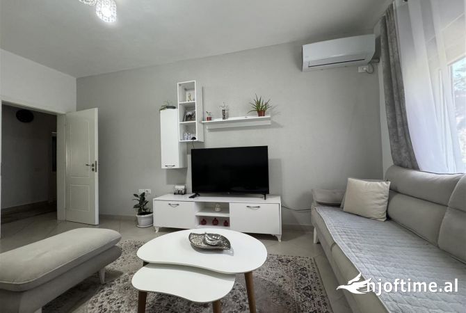 Shtepi me qera 2+1 ne Tirane - 600 Euro