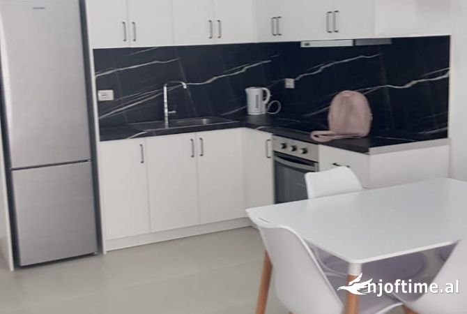 Shtepi me qera 2+1 ne Tirane - 600 Euro