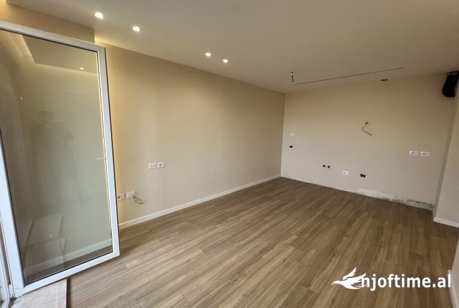 House for Sale 2+1 in Tirana - 165,000 Euro