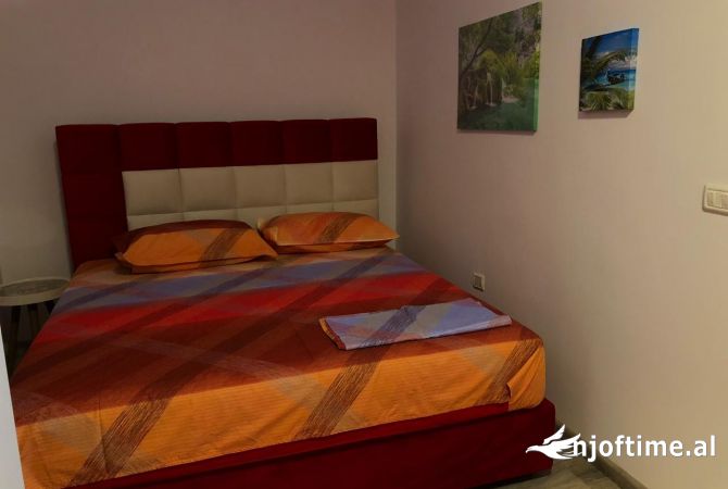 Shtepi me qera Apartament ne Tirane, Garsoniere, Mobilimi E mobiluar, Pagesa 500  Euro.