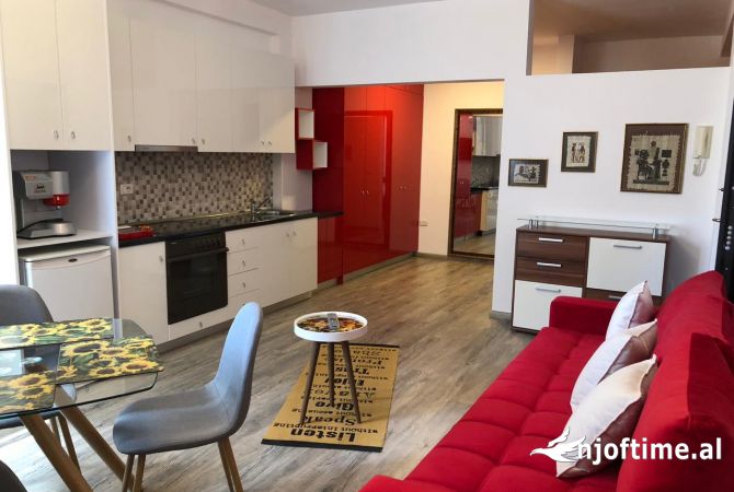 Shtepi me qera Garsoniere ne Tirane - 500 Euro