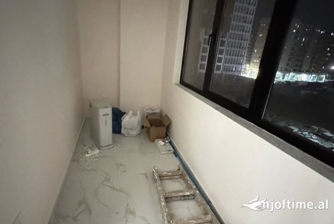 Shtepi me qera Apartament ne Tirane, 1+1, Mobilimi E mobiluar, Pagesa 450  Euro.