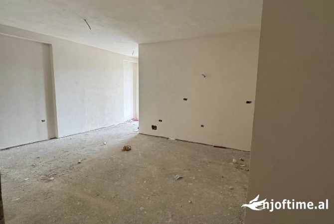 Shtepi ne shitje 1+1 ne Tirane - 138,500 Euro