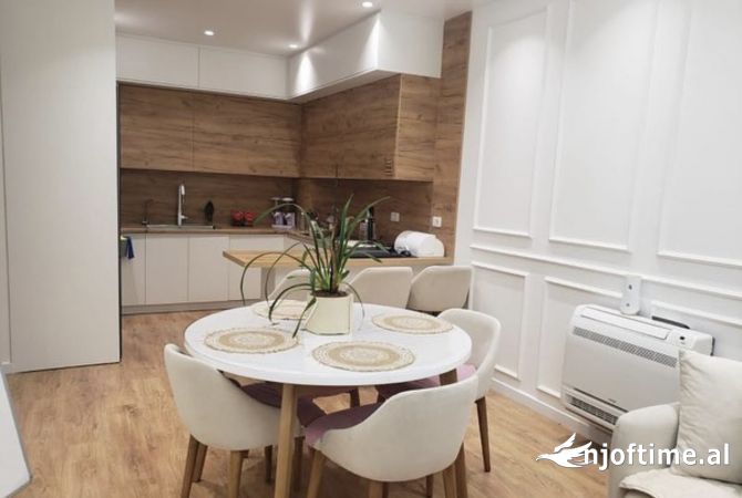 Shtepi ne shitje 2+1 ne Tirane - 265,000 Euro
