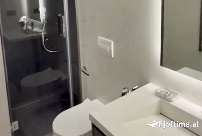 Shtepi me qera Apartament ne Tirane, 1+1, Mobilimi E mobiluar, Pagesa 1,000  Euro.