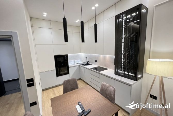 Shtepi me qera 1+1 ne Tirane - 1,000 Euro