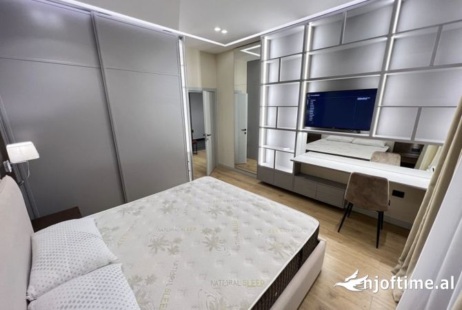 Shtepi me qera Apartament ne Tirane, 1+1, Mobilimi E mobiluar, Pagesa 1,000  Euro.