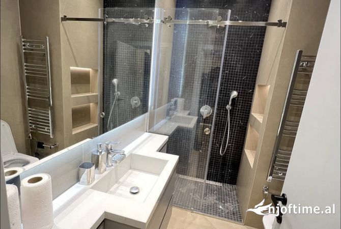 Shtepi me qera Apartament ne Tirane, 1+1, Mobilimi E mobiluar, Pagesa 1,000  Euro.