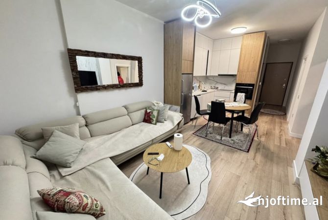 Shtepi me qera 1+1 ne Tirane - 600 Euro