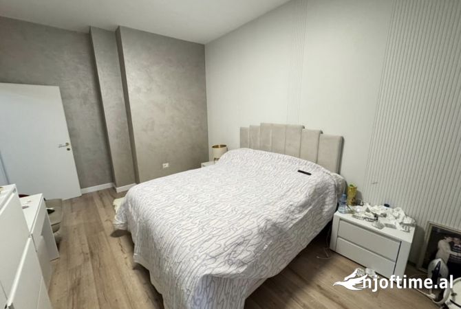 Shtepi me qera Apartament ne Tirane, 1+1, Mobilimi E mobiluar, Pagesa 600  Euro.