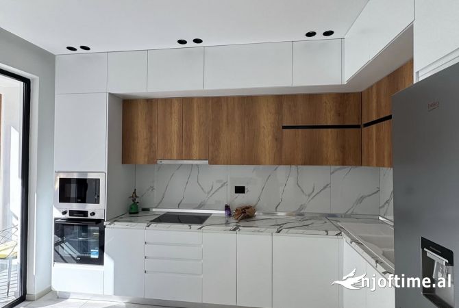 Shtepi me qera 2+1 ne Tirane - 600 Euro