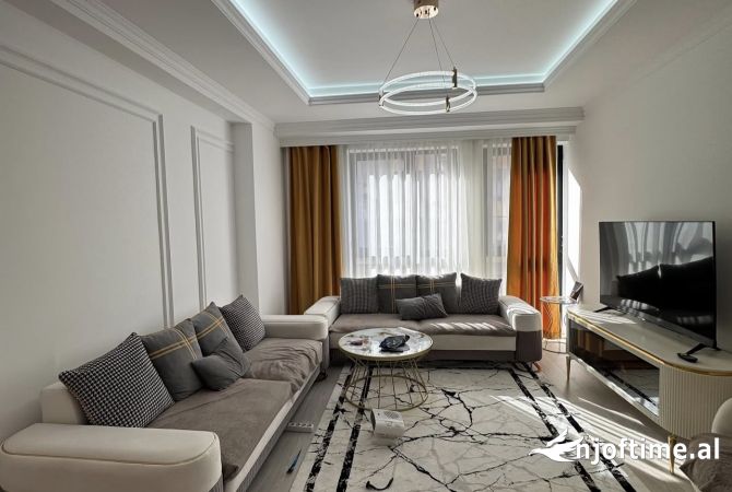 Shtepi me qera 2+1 ne Tirane - 600 Euro