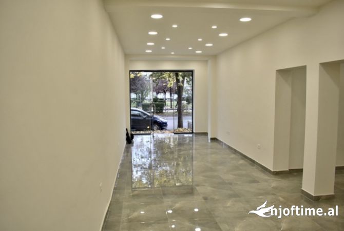 Ambient biznesi ne shitje 1+1 ne Tirane - 525,000 Euro
