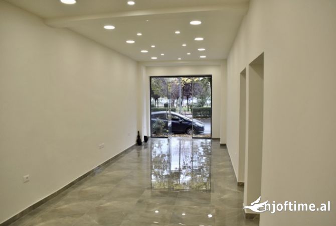 Ambient biznesi ne shitje 1+1 ne Tirane - 525,000 Euro