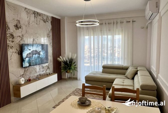 Shtepi ne shitje 2+1 ne Tirane - 143,000 Euro
