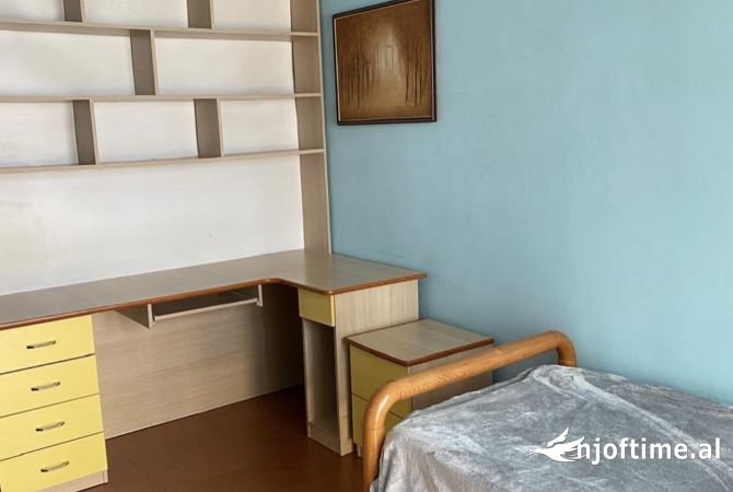 Shtepi me qera Apartament ne Tirane, 2+1, Mobilimi E mobiluar, Pagesa 600  Euro.