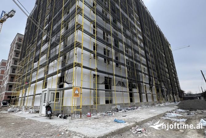 Shtepi ne shitje Apartament ne Tirane, 2+1, Mobilimi Bosh, pa mobiluar, Pagesa 130,000  Euro.