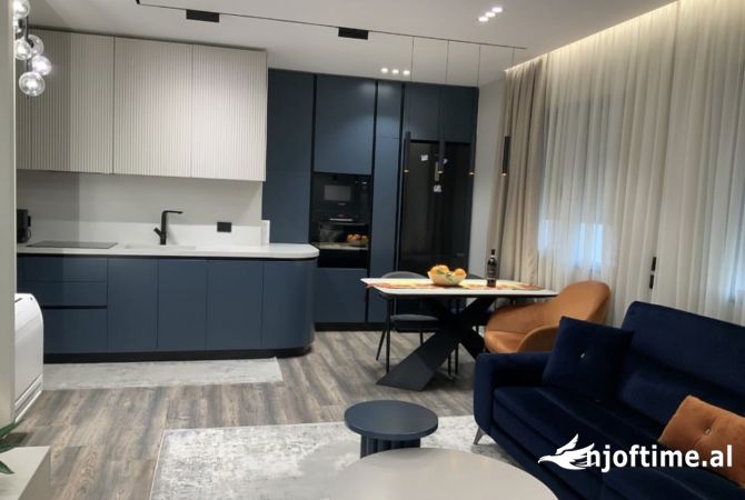 Shtepi ne shitje 2+1 ne Tirane - 300,000 Euro
