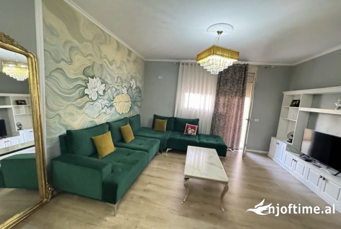 Shtepi me qera 2+1 ne Tirane - 550 Euro