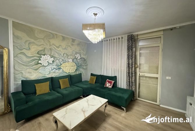 Shtepi me qera 2+1 ne Tirane - 550 Euro