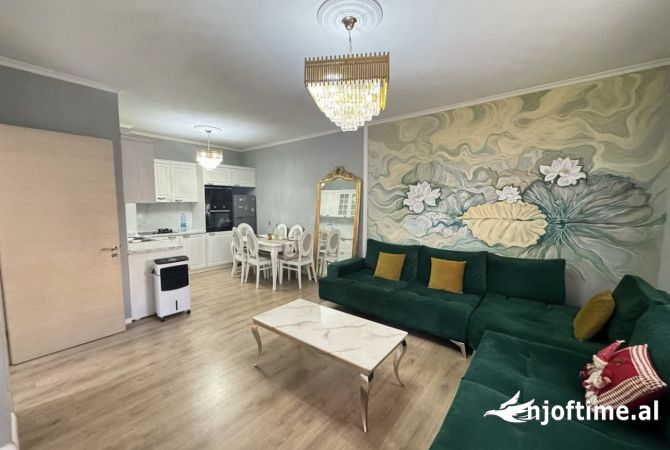 Shtepi me qera 2+1 ne Tirane - 550 Euro