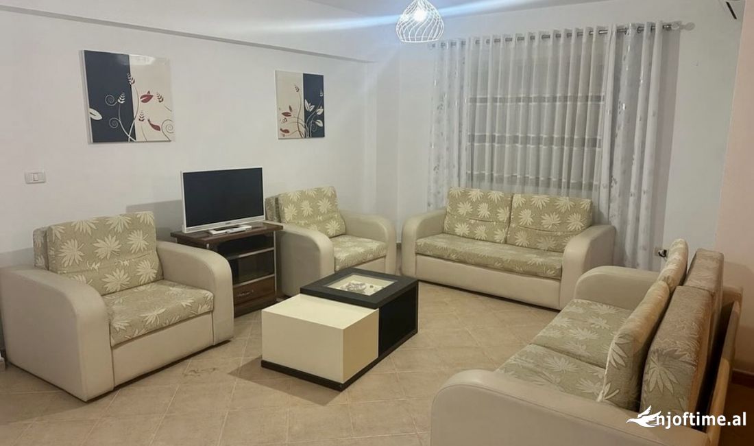 Shtepi me qera Apartament ne Tirane, 2+1, Mobilimi E mobiluar, Pagesa 45,000  Leke.