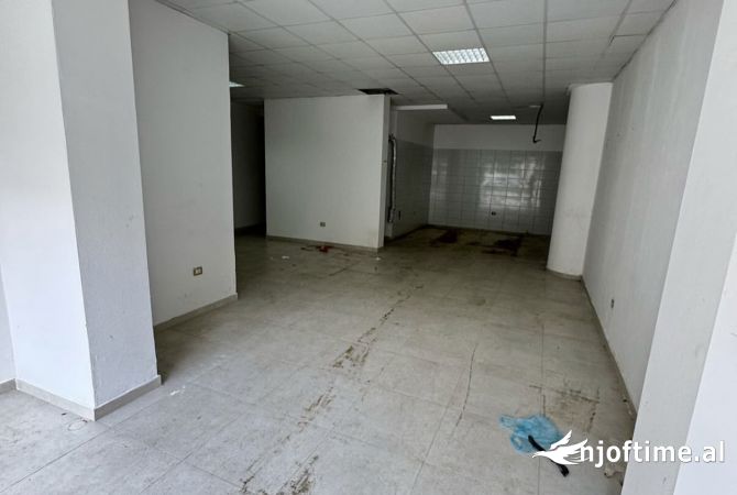 Ambient biznesi me qera 1+1 ne Tirane - 500 Euro