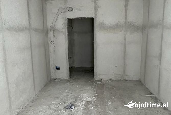 Shtepi ne shitje 2+1 ne Tirane - 94,000 Euro