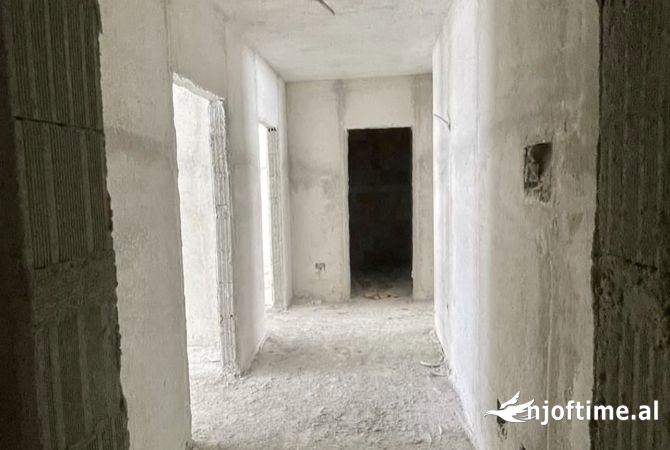 Shtepi ne shitje 2+1 ne Tirane - 94,000 Euro