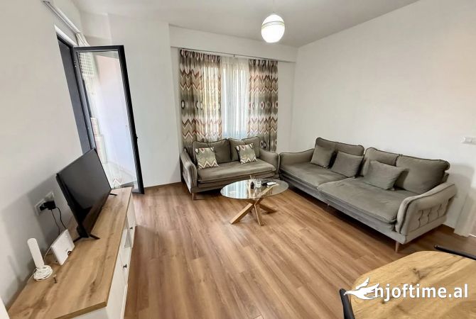 Shtepi me qera 1+1 ne Tirane - 550 Euro