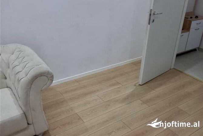 Shtepi me qera 2+1 ne Tirane - 37,000 Leke