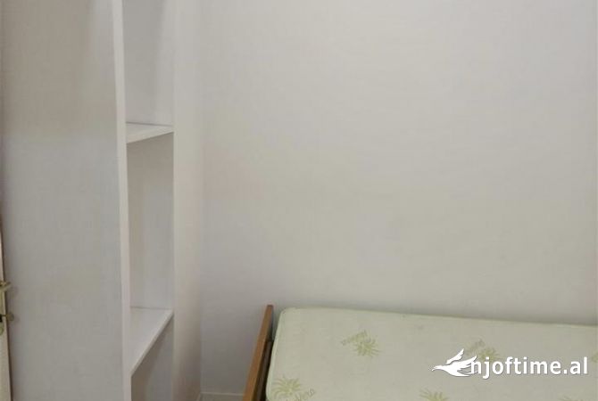 Shtepi me qera Apartament ne Tirane, 2+1, Mobilimi E mobiluar, Pagesa 37,000  Leke.