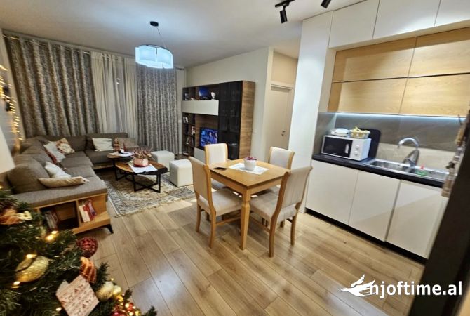 Shtepi ne shitje 2+1 ne Tirane - 240,000 Euro
