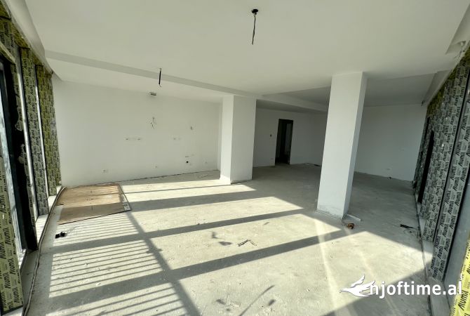 House for Sale 3+1 in Tirana - 610,000 Euro