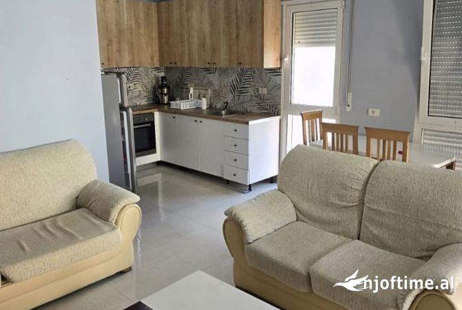 Shtepi ne shitje 2+1 ne Tirane - 193,000 Euro