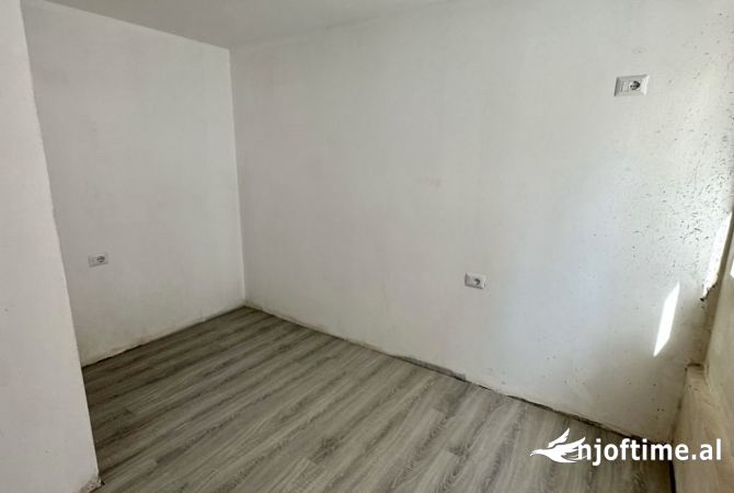 Shtepi ne shitje Garsoniere ne Tirane - 53,000 Euro